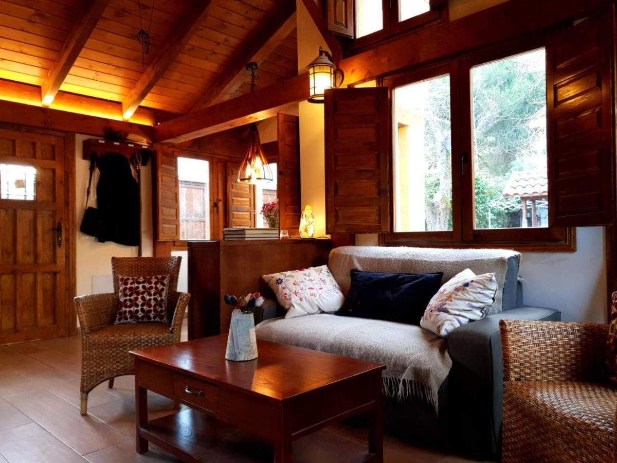 Acogedora Casa Rural En La Sierra De Madrid 马塔埃尔皮诺 外观 照片